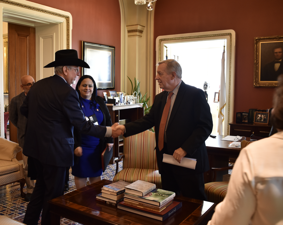 DURBIN MEETS WITH HISPANIC ASSOCIATION OF COLLEGES AND UNIVERSITIES